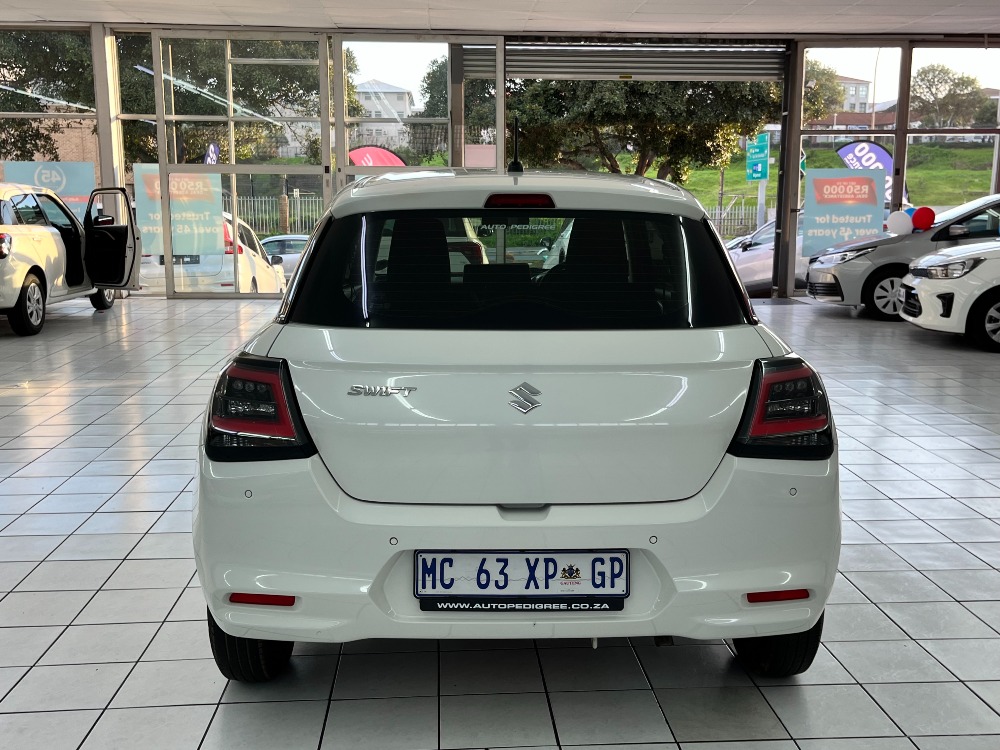 2025 SWIFT 1.2 GL