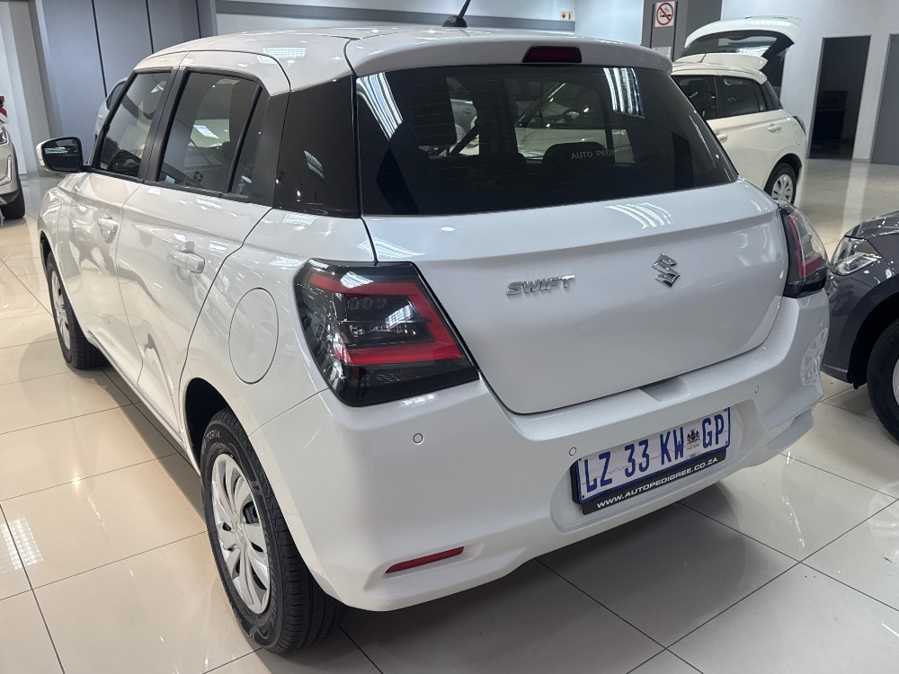 2024 SWIFT 1.2 GL