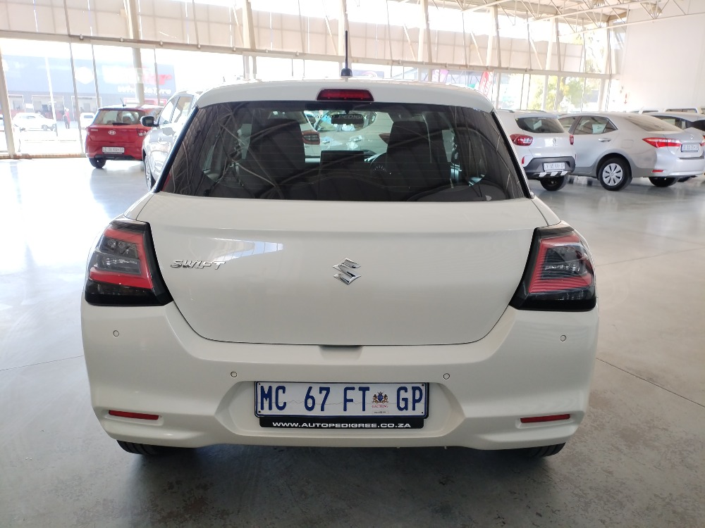 2025 SWIFT 1.2 GL