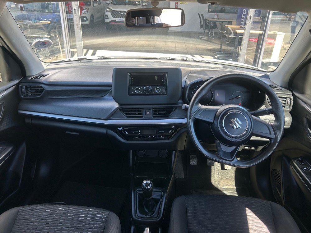 2025 SWIFT 1.2 GL