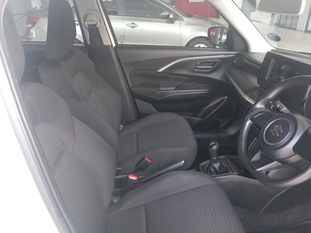 2025 SWIFT 1.2 GL