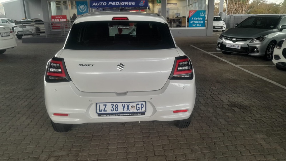 2024 SWIFT 1.2 GL