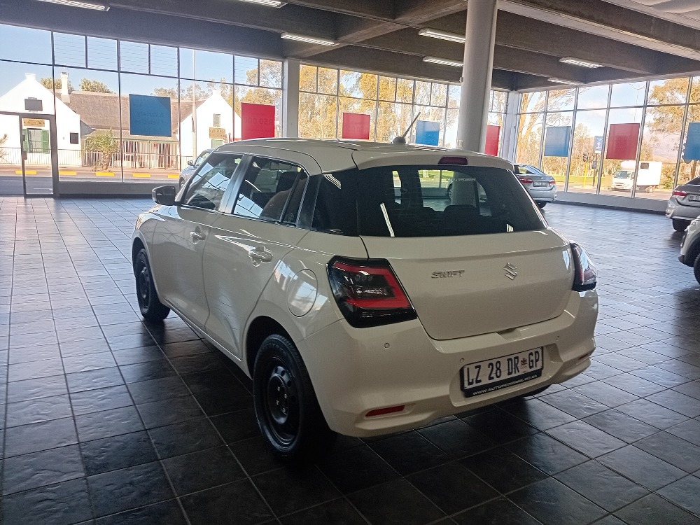 2024 SWIFT 1.2 GL