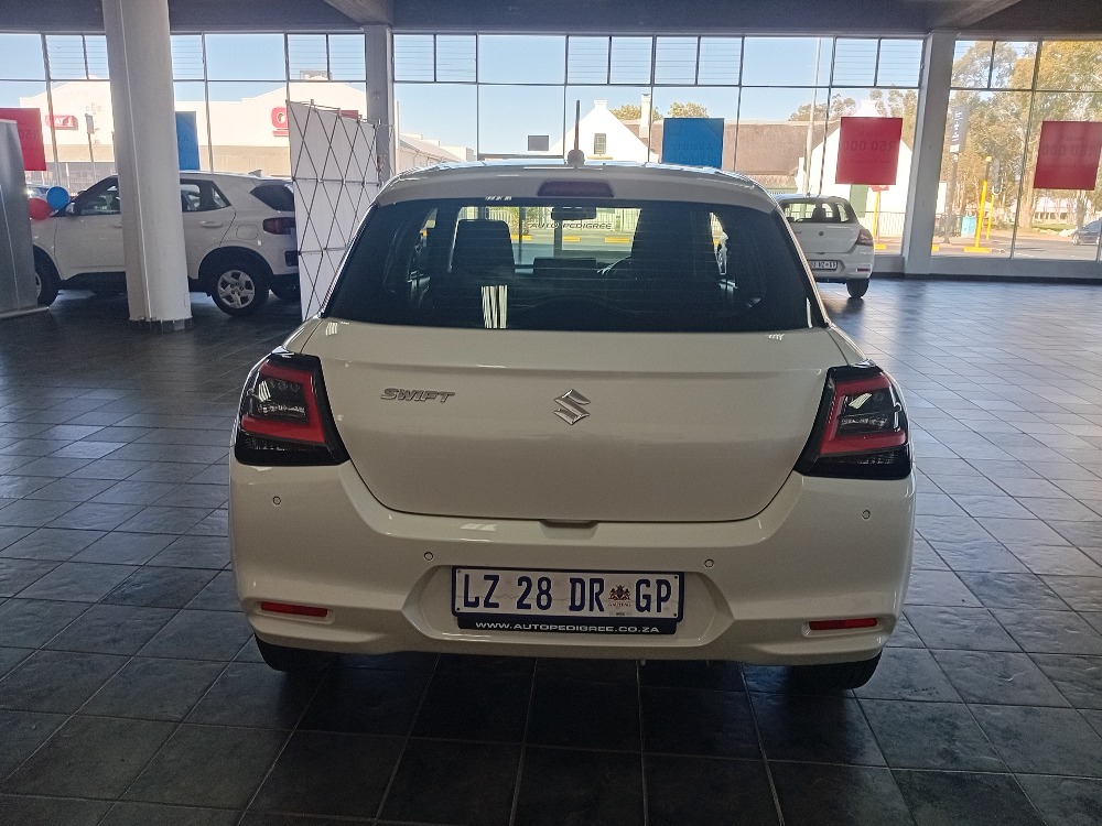 2024 SWIFT 1.2 GL