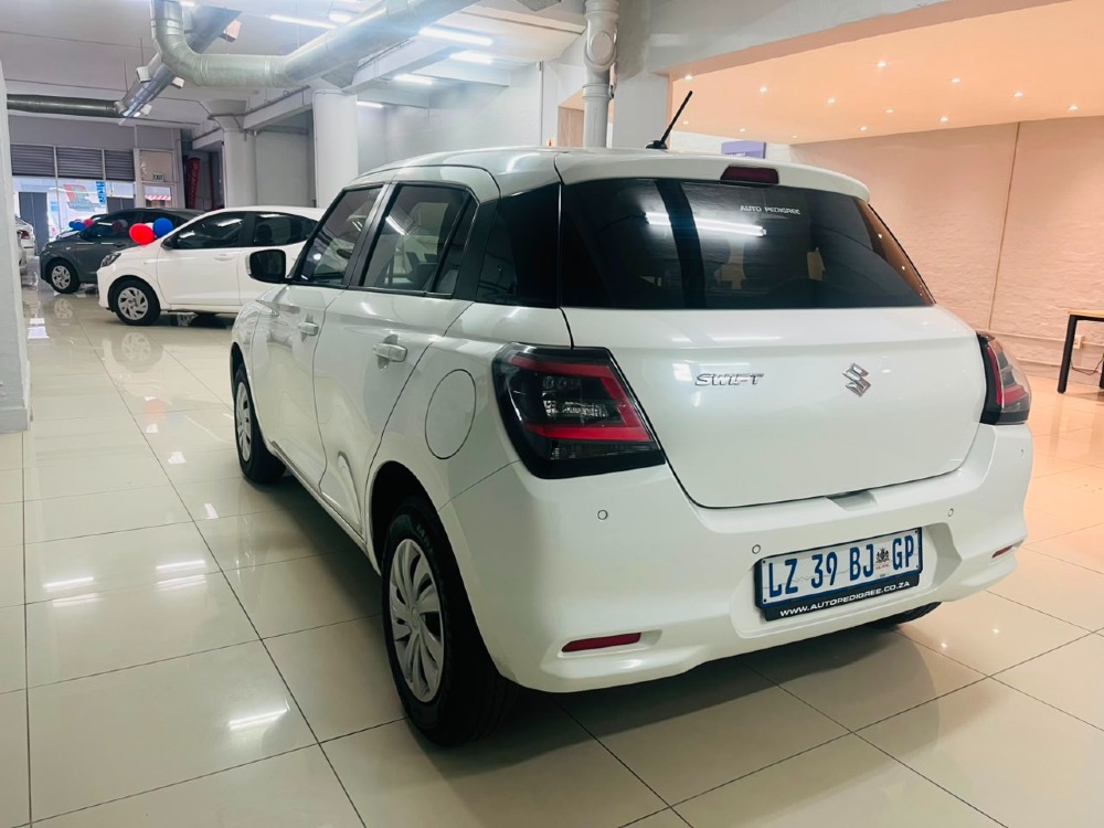 2024 SWIFT 1.2 GL