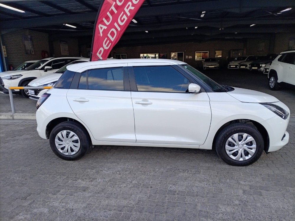 2024 SWIFT 1.2 GL