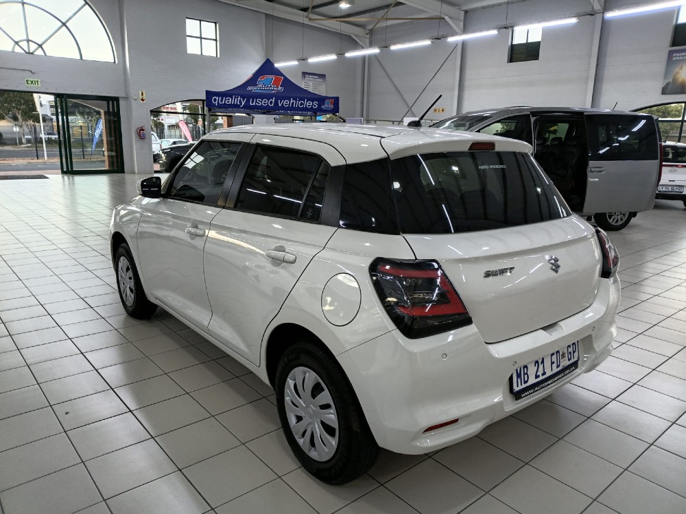 2024 SWIFT 1.2 GL