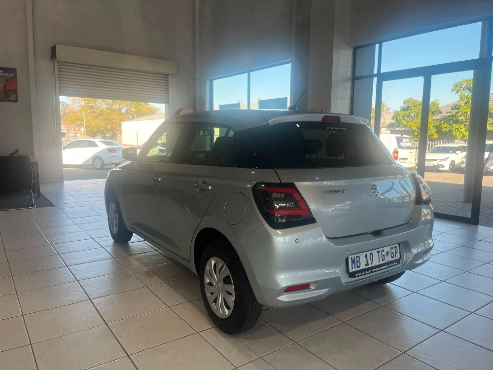 2024 SWIFT 1.2 GL