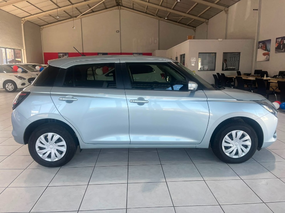 2024 SWIFT 1.2 GL