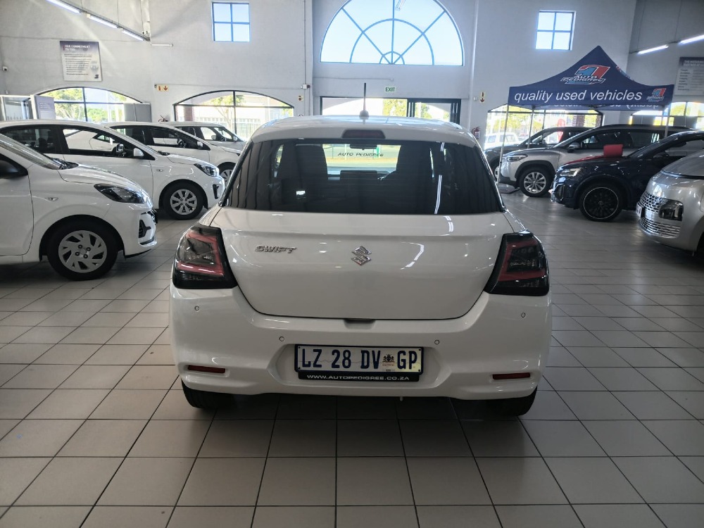 2024 SWIFT 1.2 GL
