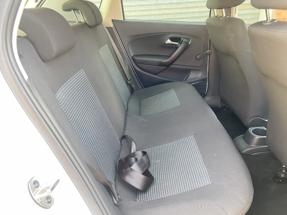 2023 POLO VIVO 1.6 COMFORTLINE TIP (5DR)