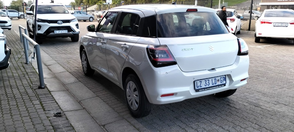 2024 SWIFT 1.2 GL