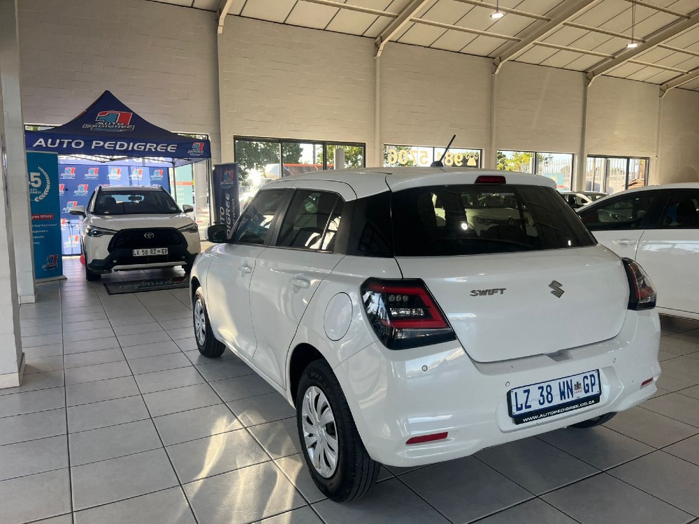 2024 SWIFT 1.2 GL