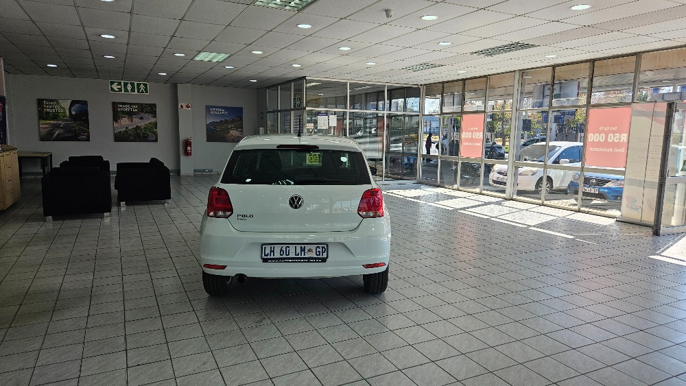 2023 POLO VIVO 1.6 COMFORTLINE TIP (5DR)