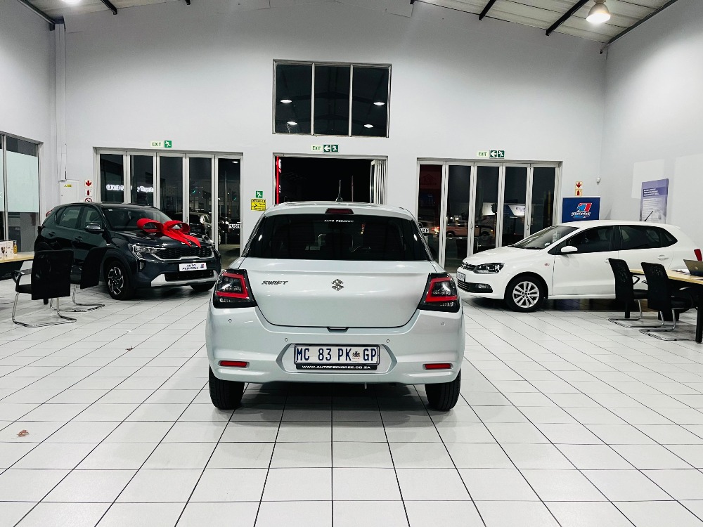 2025 SWIFT 1.2 GL