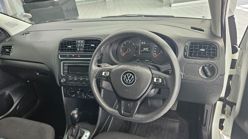 2023 POLO VIVO 1.6 COMFORTLINE TIP (5DR)