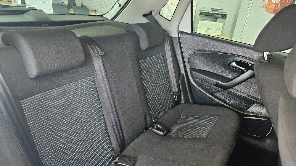 2023 POLO VIVO 1.6 COMFORTLINE TIP (5DR)