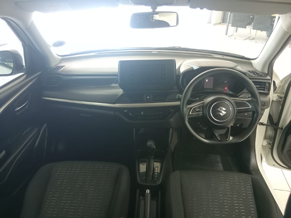 2025 SWIFT 1.2 GL