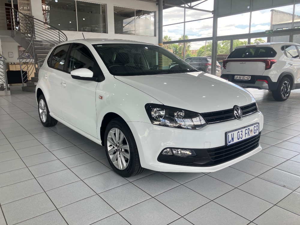 2024 POLO VIVO 1.6 COMFORTLINE TIP (5DR)