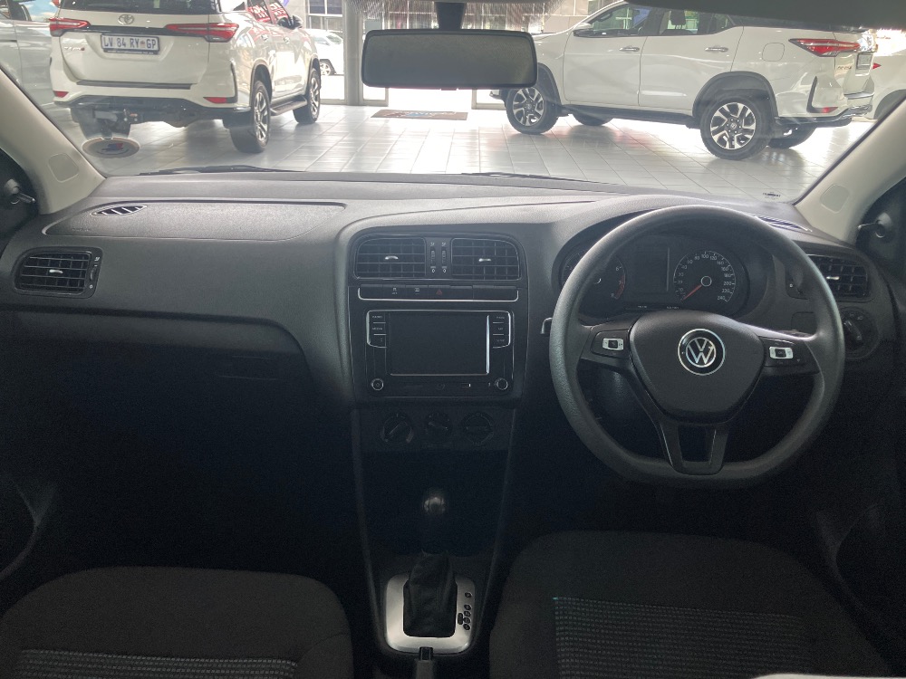 2024 POLO VIVO 1.6 COMFORTLINE TIP (5DR)
