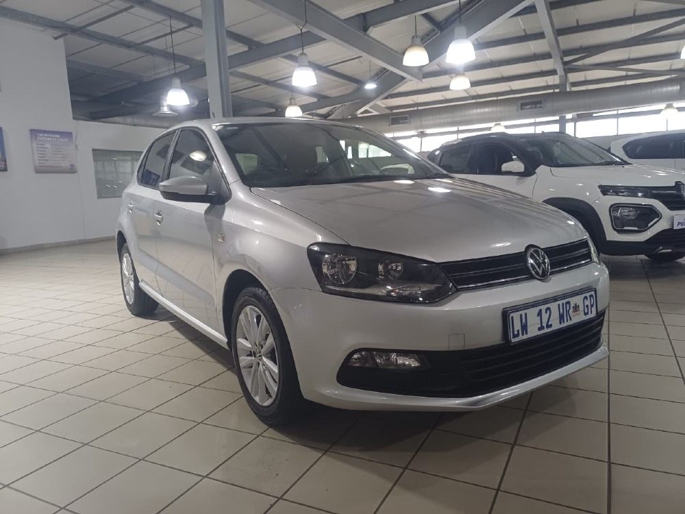 2024 POLO VIVO 1.6 COMFORTLINE TIP (5DR)