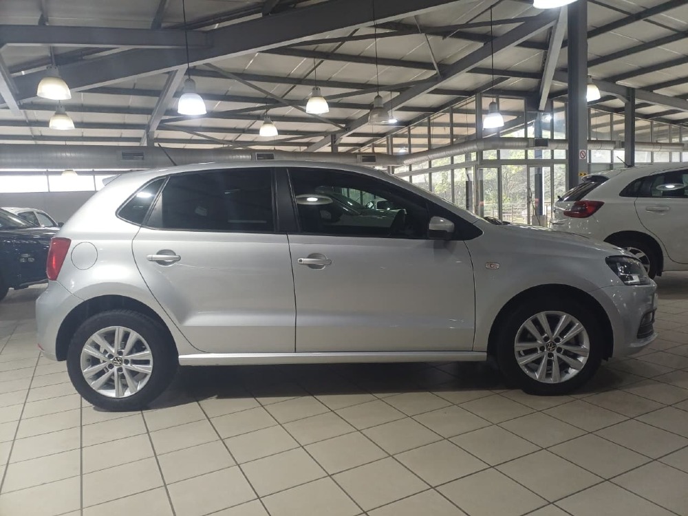 2024 POLO VIVO 1.6 COMFORTLINE TIP (5DR)