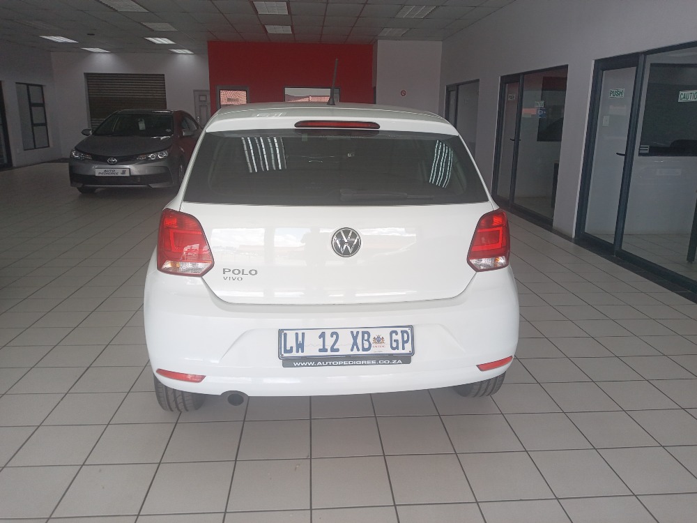 2024 POLO VIVO 1.6 COMFORTLINE TIP (5DR)