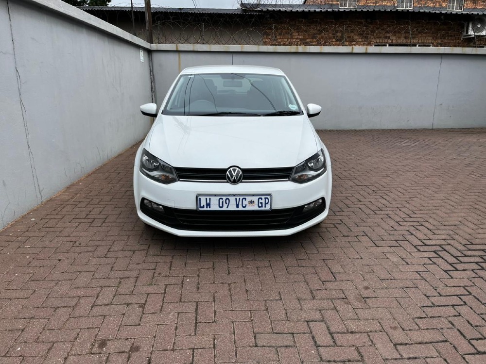 2024 POLO VIVO 1.6 COMFORTLINE TIP (5DR)